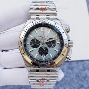 Breitling Chronograph Quartz For Men’s - 45mm Replica watches
