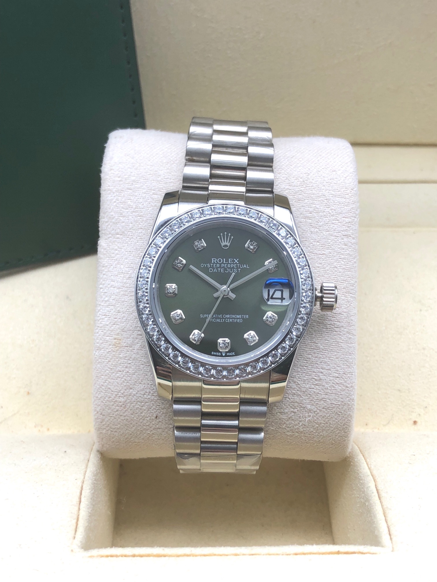 Rolex datejust For Ladies Automatic Movement- 31mm -Replica Watches