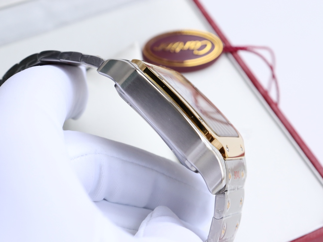 Cartier Santos White dial Automatic Movement - 40mm Replica watches