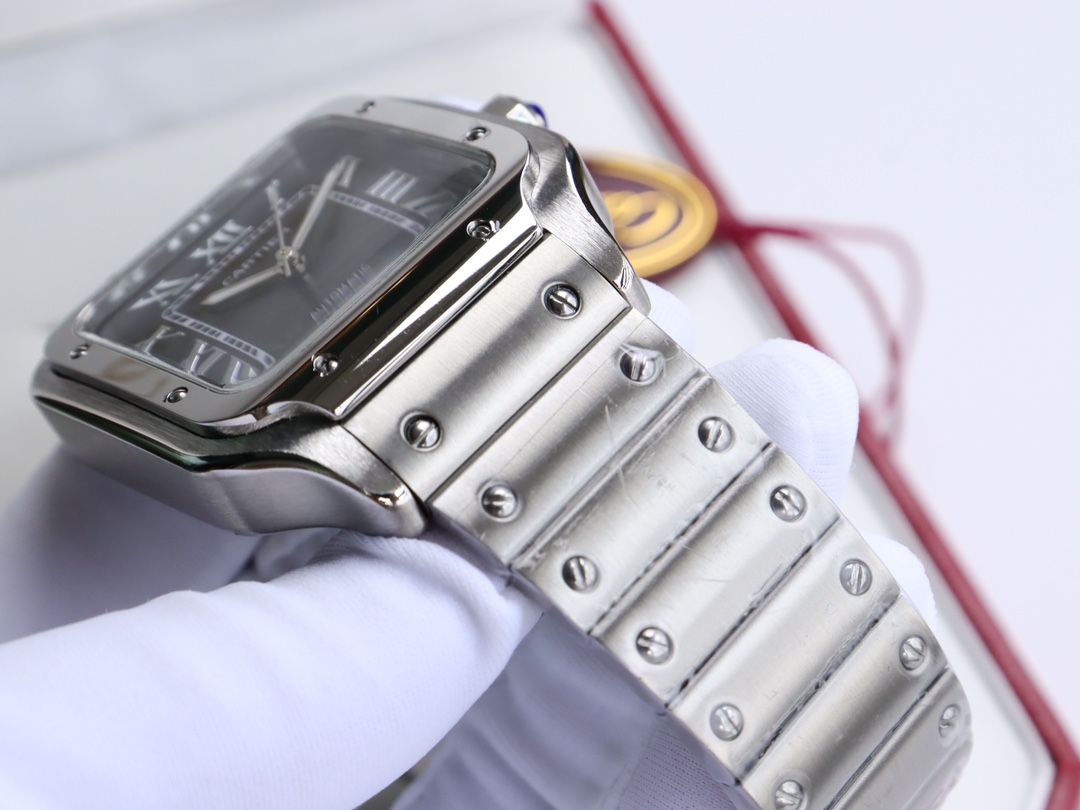 Cartier Santos Black dial Automatic Movement - 40mm Replica watches