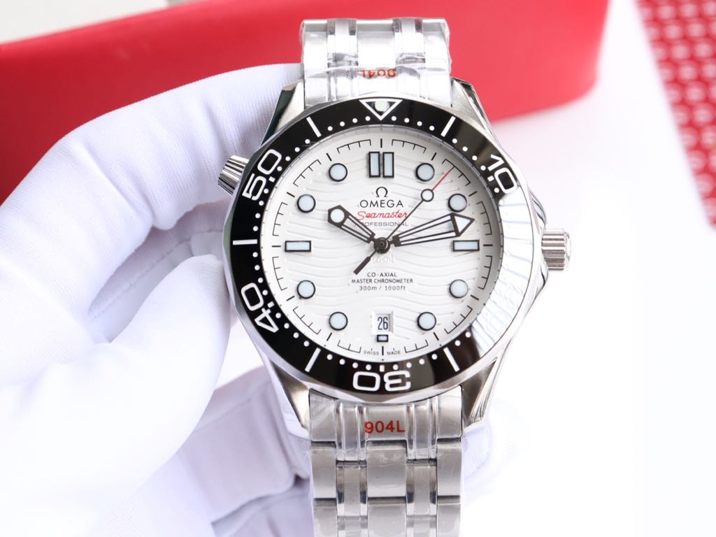 OMEGA Seamaster Diver Men's Automatic- 42mm