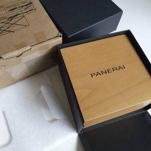 Panerai Box and paper